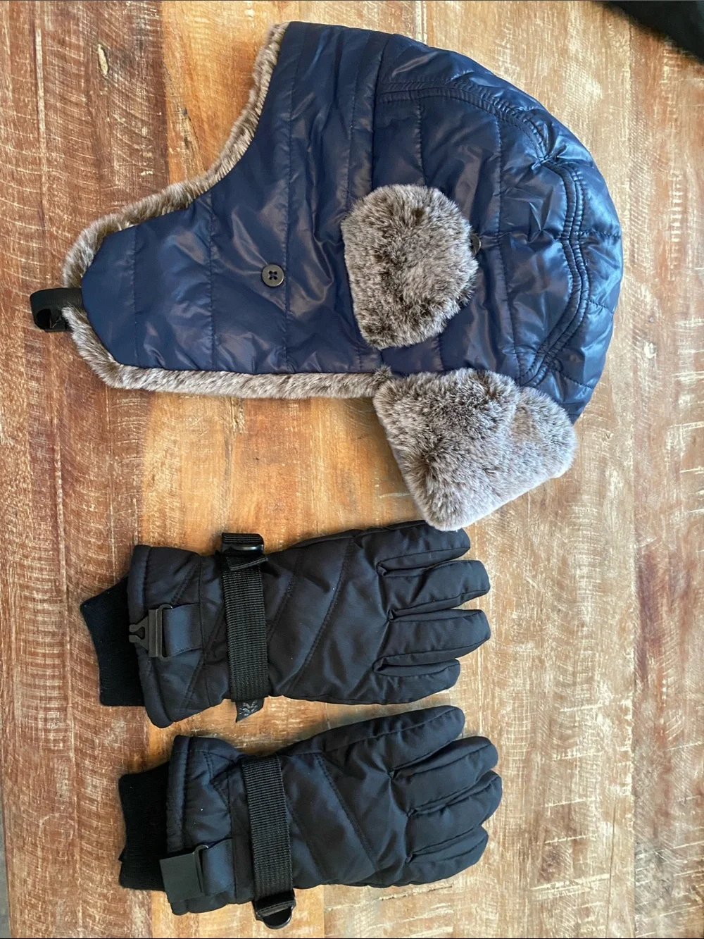 Hat and glove set size 5-6